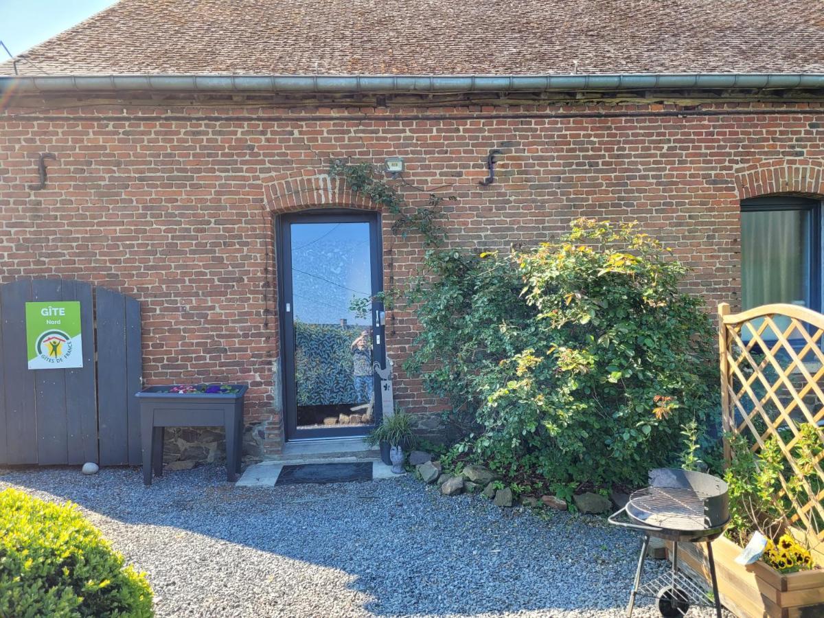 Studio Bienvenue Du Cote De Chez Nous Avec Jardin Privatif Wignehies Kültér fotó