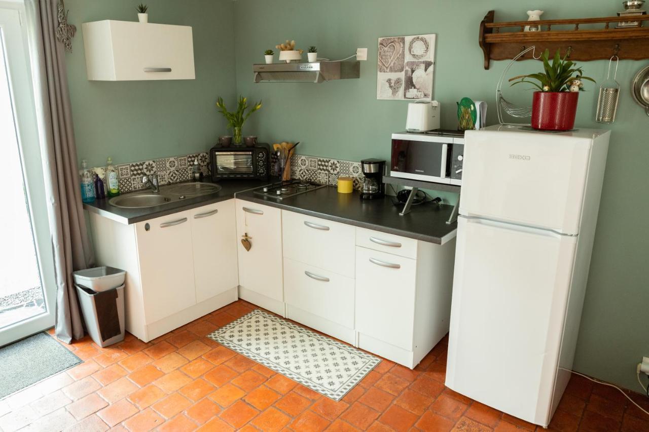 Studio Bienvenue Du Cote De Chez Nous Avec Jardin Privatif Wignehies Kültér fotó