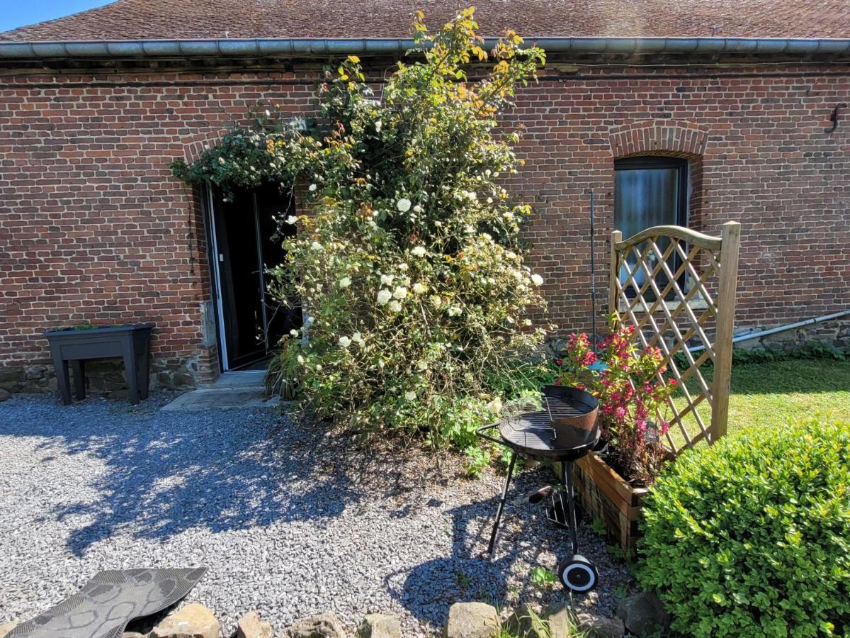 Studio Bienvenue Du Cote De Chez Nous Avec Jardin Privatif Wignehies Kültér fotó